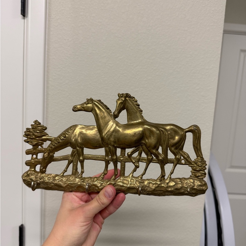 Elegant Gold Horse Wall Decor key holder rack